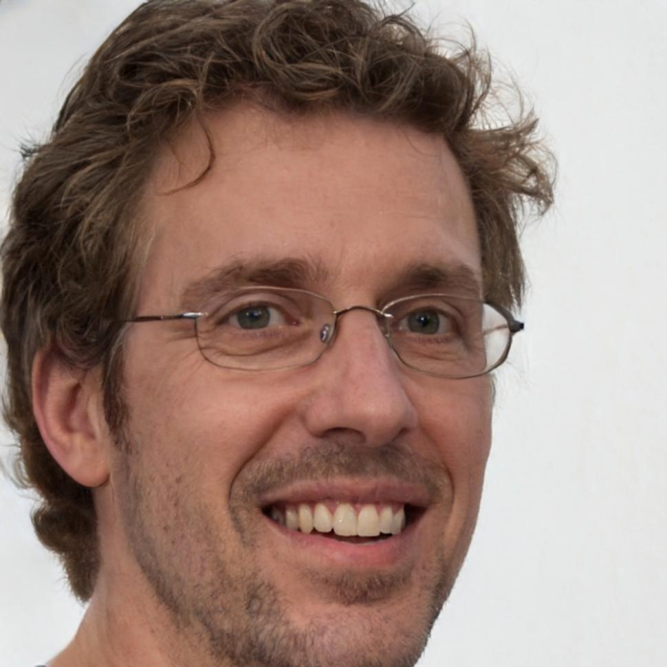 Thomas Müller, Corporate Finance